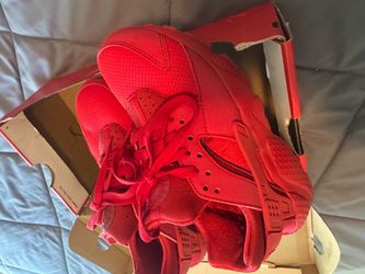 4y Nike Huarache