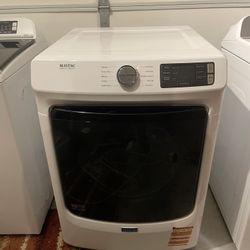 Maytag Electric Dryer- scratch and dent – Open Box – Tested & Working