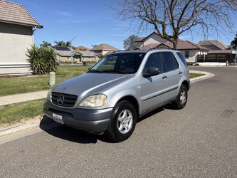 1999 Mercedes-Benz ML 320