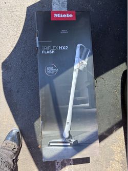 Miele Triflex HX2 Flash cordless vacuum