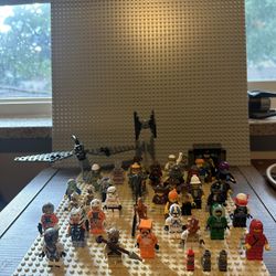 LEGO Minifigures, Mostly CMF