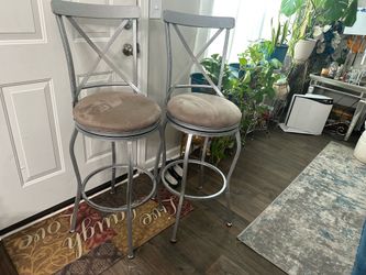 2 barstool