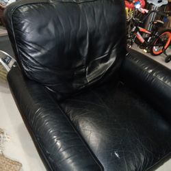 Recliner Black Leather 