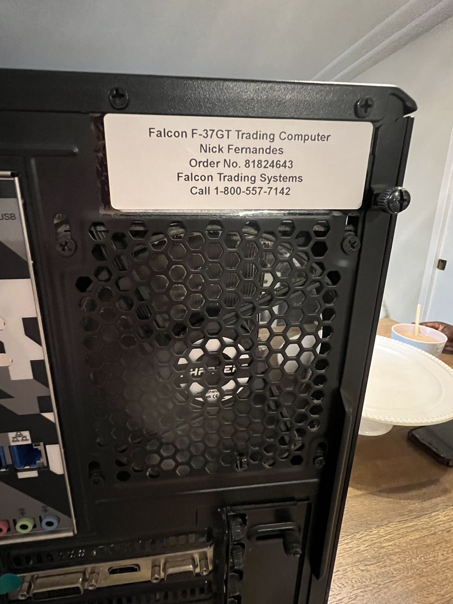 Falcon -f 37GT Trading computer