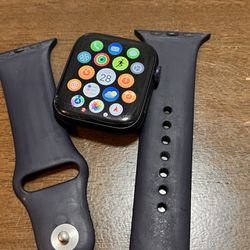 Apple Watch Series 6 44mm (GPS + Cellular)!