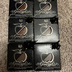 Good Apple Kat Von D foundation