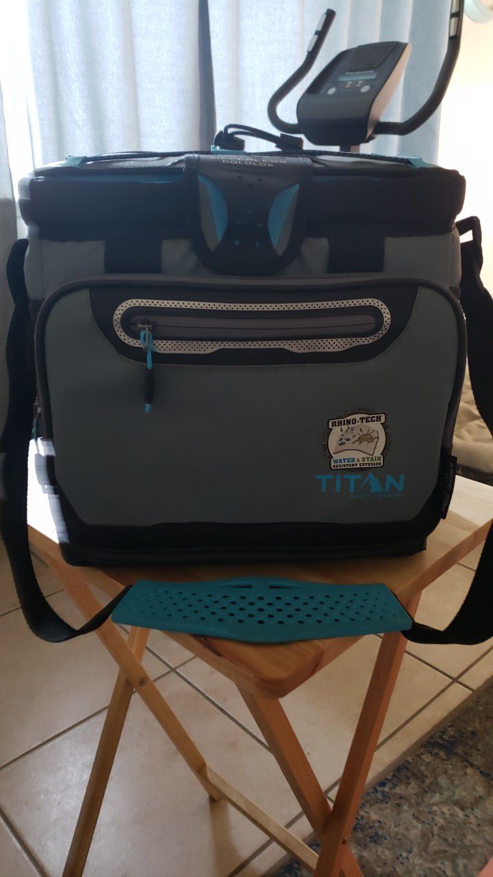 TITAN cooler pack