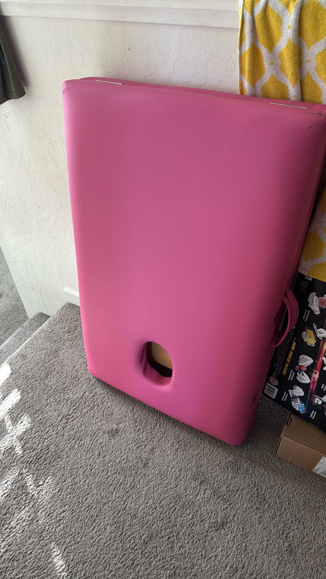 Massage Table 