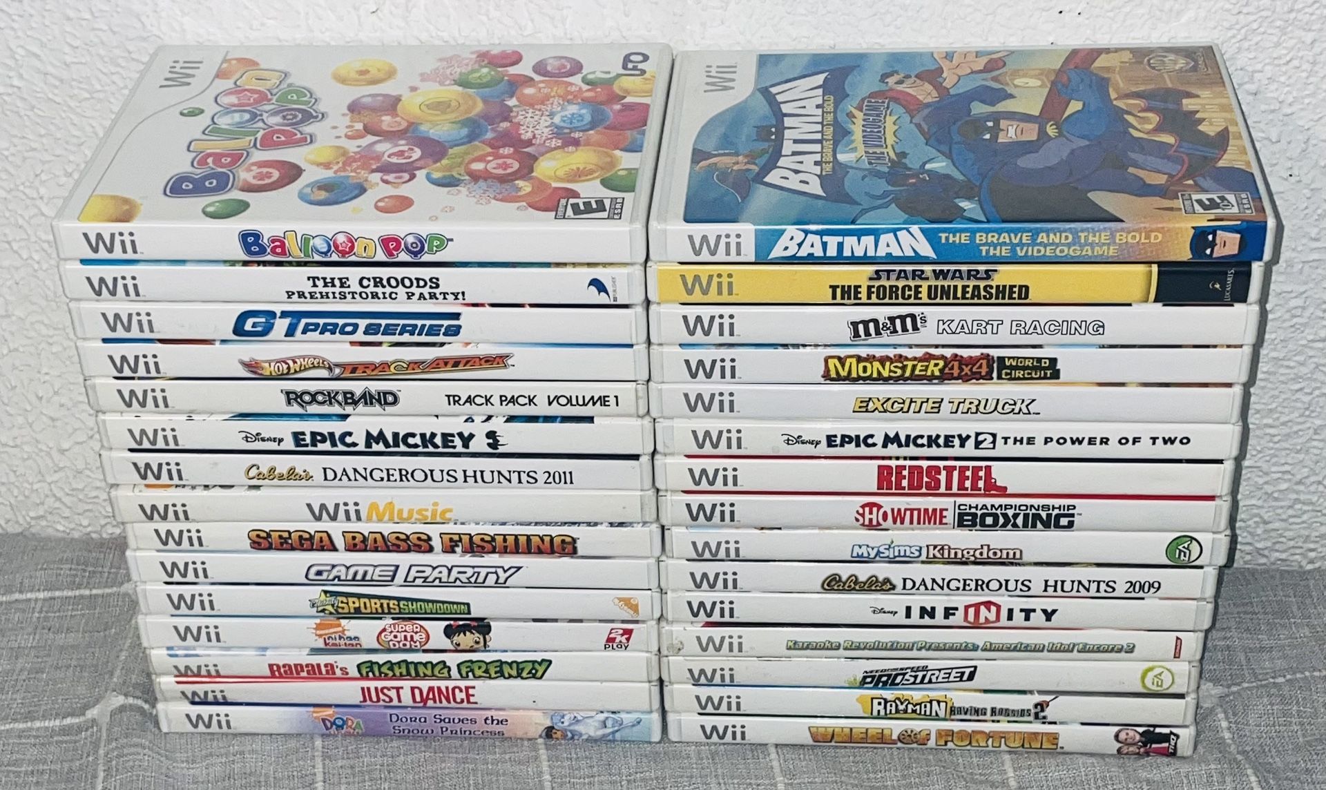 Lot of 30 Nintendo Wii Games