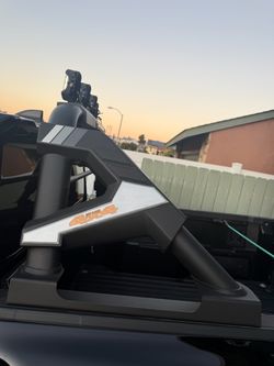 Toyota Tacoma roll chase rack with led lights