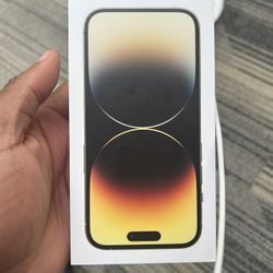 5 iPhones For Sale 