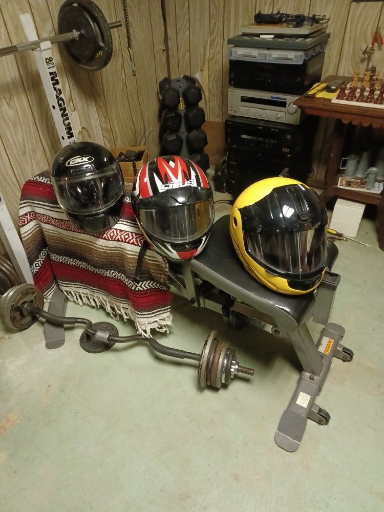 3 Helmet ⛑ 🪖