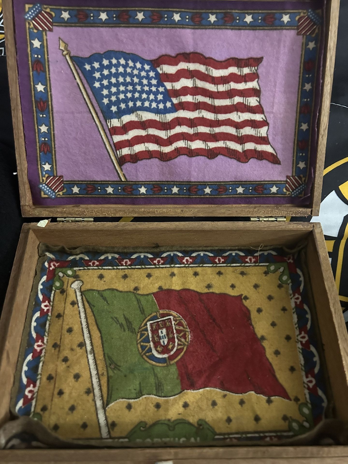 Vintage Padron Cigar Box With USA and Portugal Flag $100