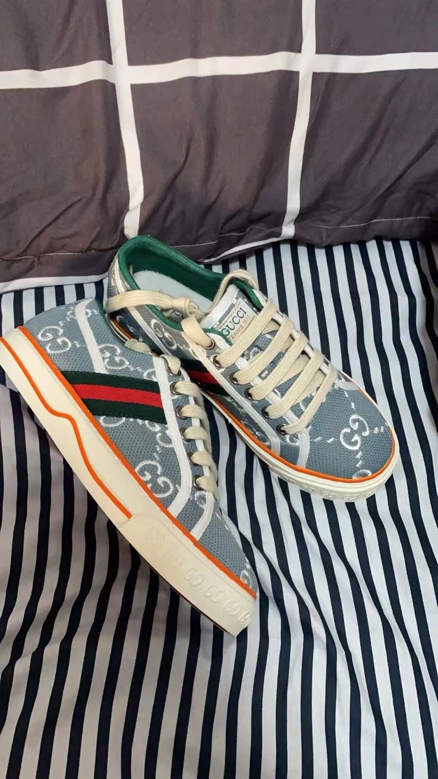 Couple brand new casual shoes