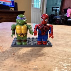 Megablocks Spider-Man & Teenage Mutant Ninja Turtles Figures