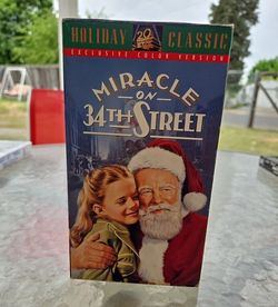 Miracle on 34th Street (VHS, 1993, Colorized) Christmas 20th Century FOX Movie