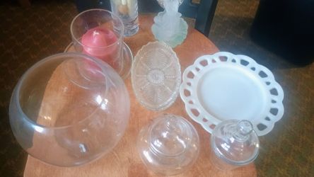 Mixed Glass and Milk Glass Decorative Lot