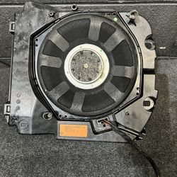 BMW 6 F13 5 SERIES F10 RHD SUBWOOFER SPEAKER 6(contact info removed)-02 550I 550XI