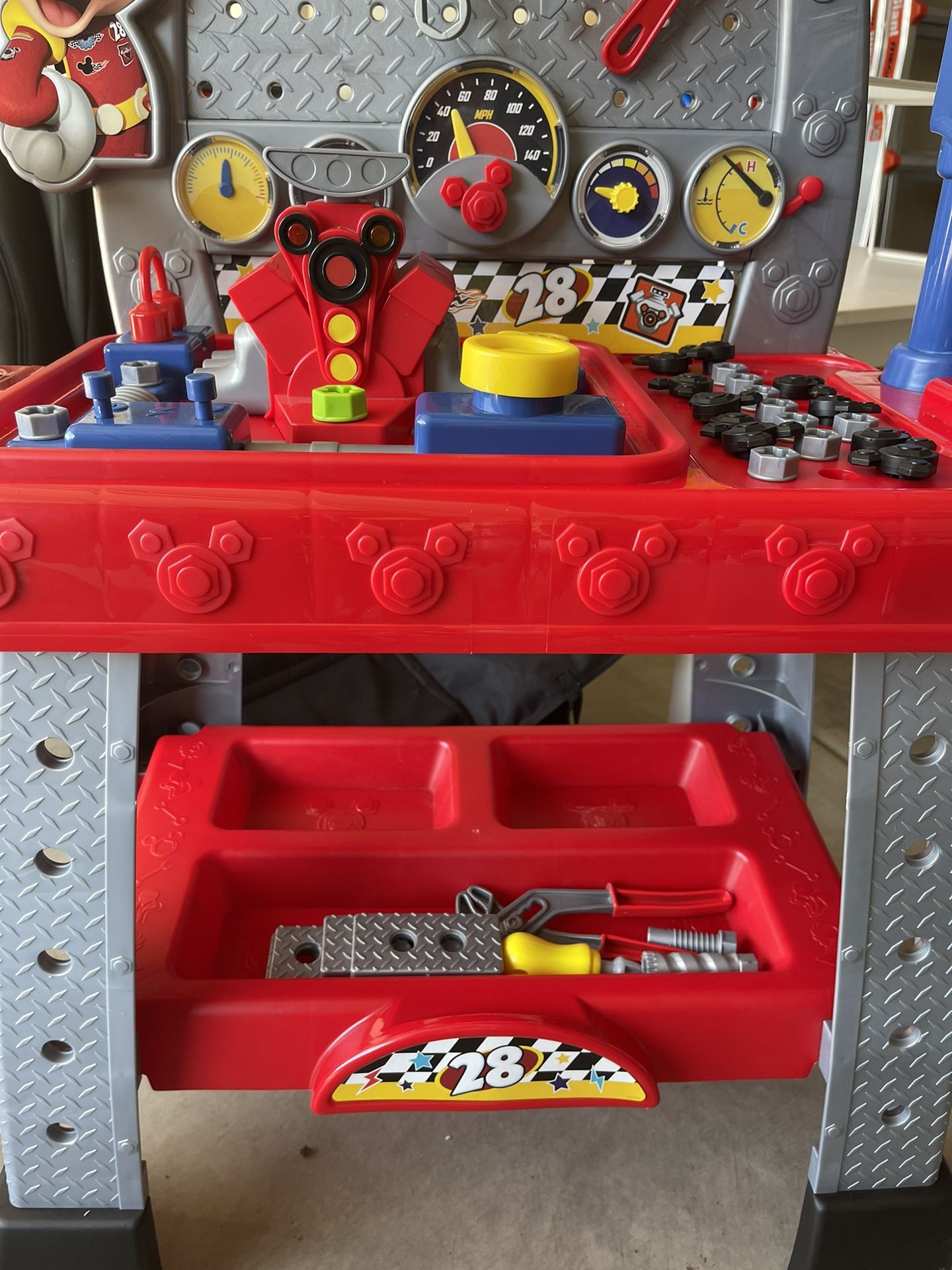 Mickey and the roadster racers tool bench 2025