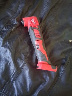 Milwaukee multitool