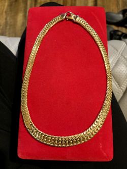 18k Solid Heavy Wide 18” Necklace 57.21 Grams 