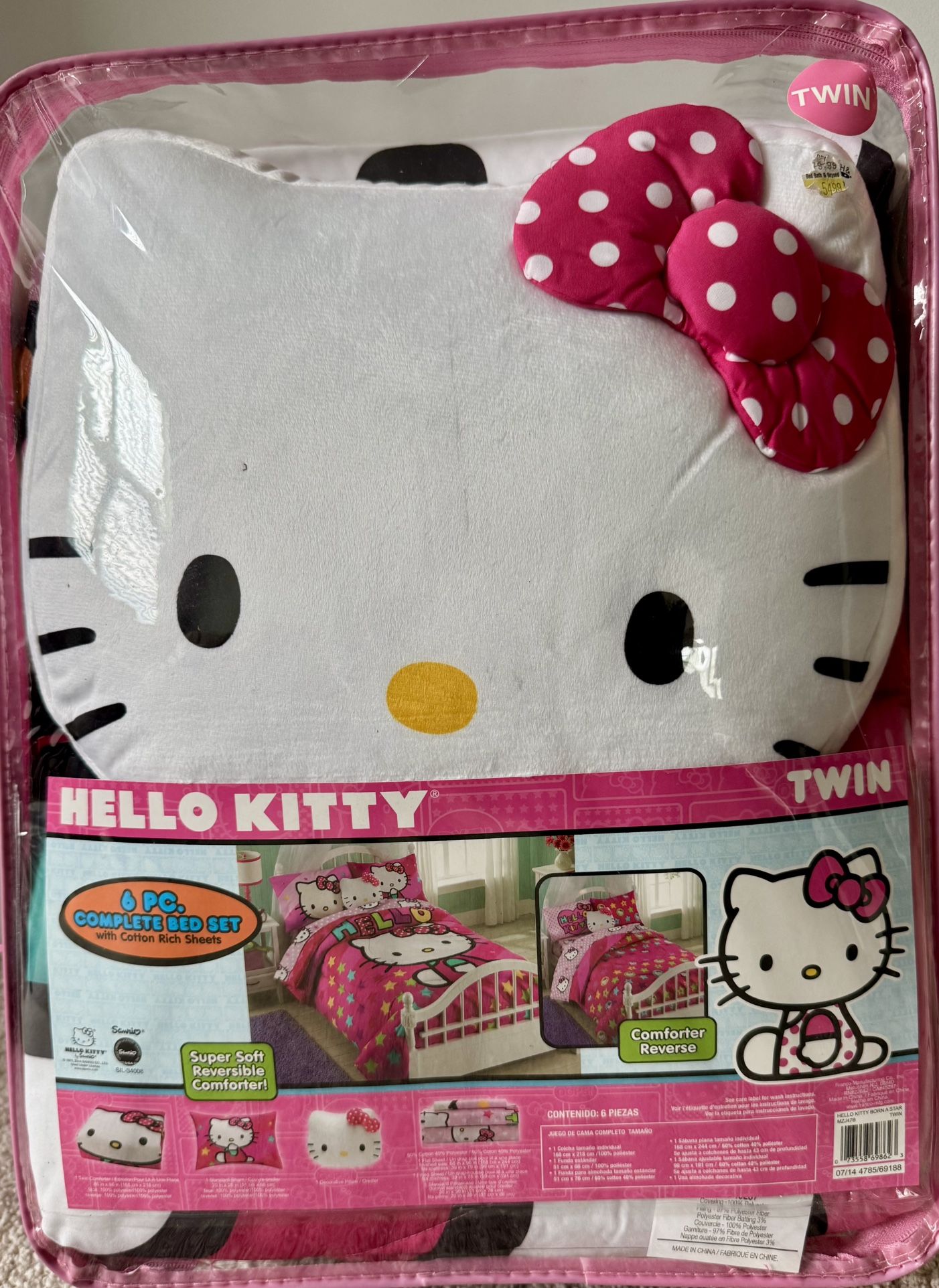 Hello Kitty Twin Comforter Set