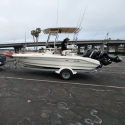 1993 Sea Ray laguna Center console