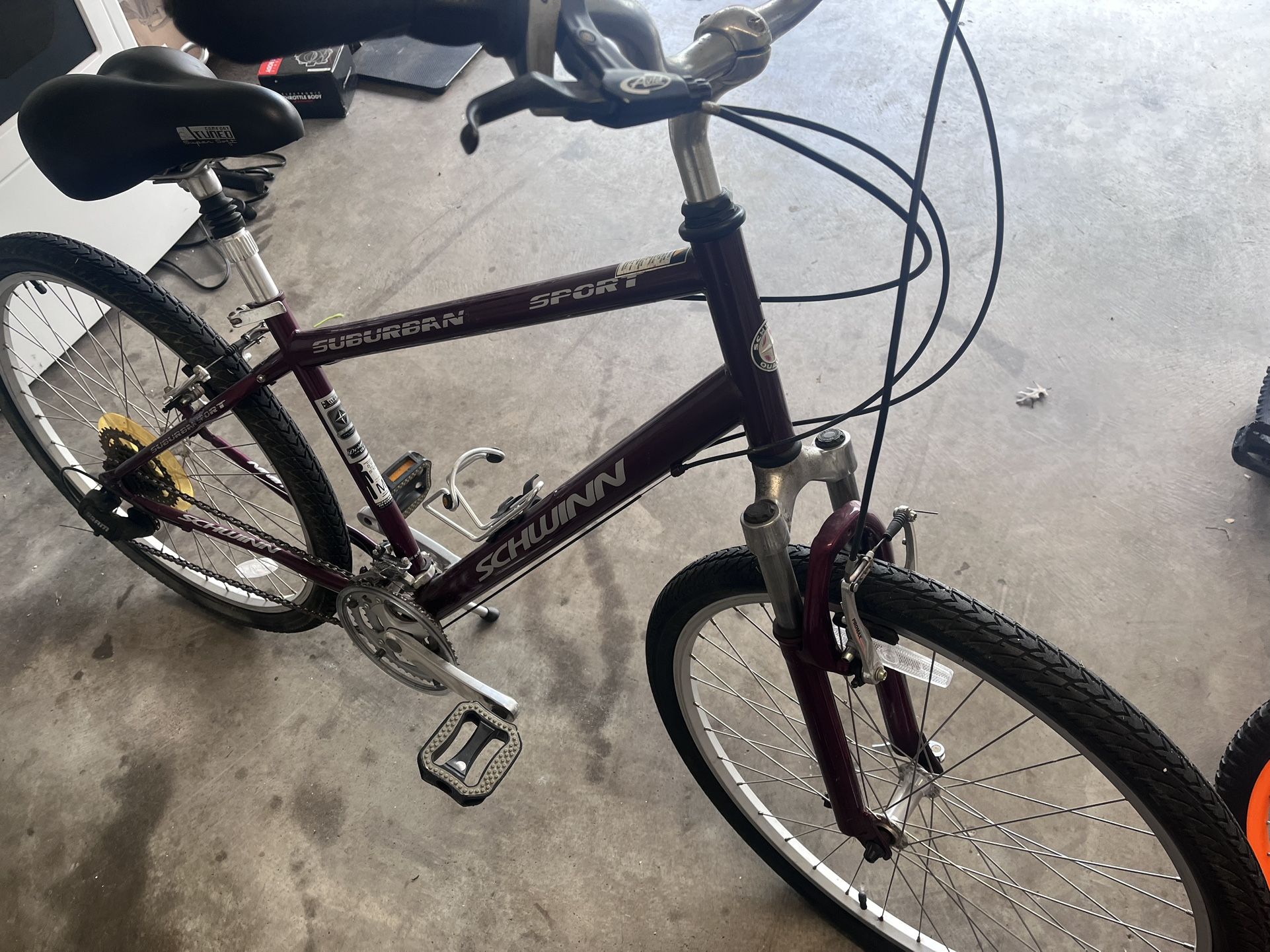 Schwinn Suburban Sport