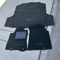 Nissan Altima Mats