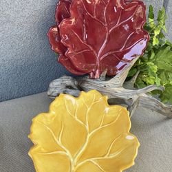 Handcrafted Leaf Plates Set Of 8 