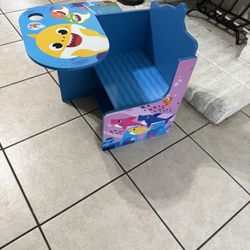 KIDS CHAIR DESK VERY GOOD CONDITION 