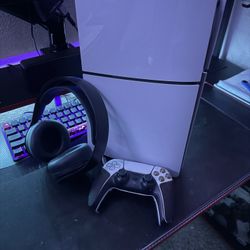Ps5 Slim With Accessories 