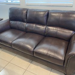 Thomasville Leather sofa set