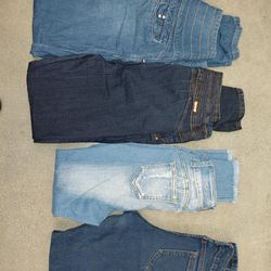 4 pairs of size 7-8 skinny jeans pants
