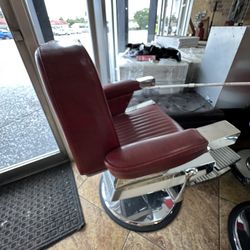 Barber Chairs 