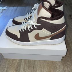 Cream Dark Chocolate Air Jordan 1 Mid