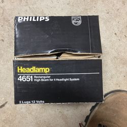 Phillips 4651 Headlamp 