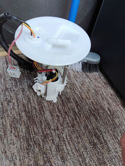 Fuel pump 04 -05 Mercury mountaineer 4.0
