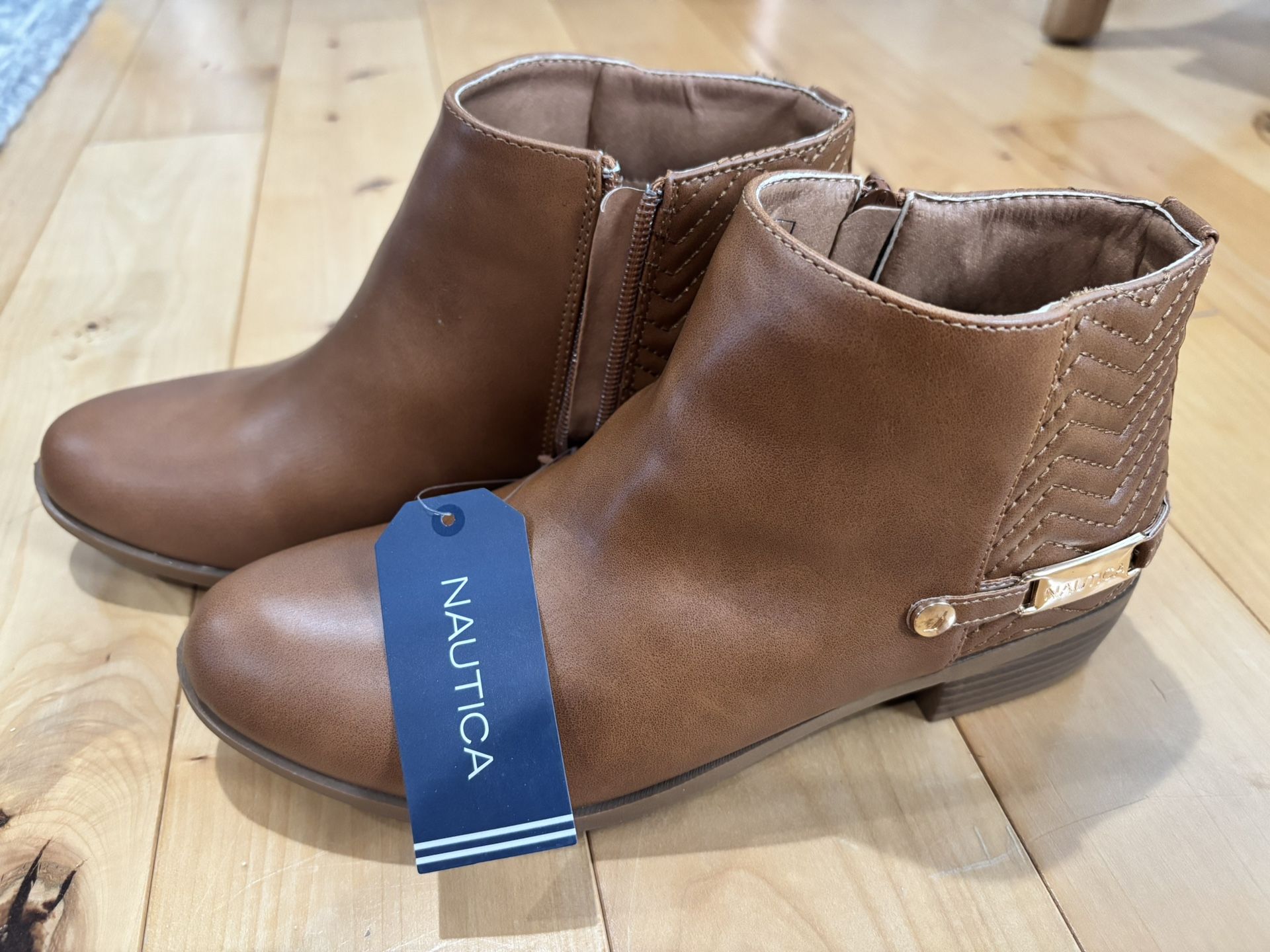 Nautica Anper Tan Ankle Boots Size 5