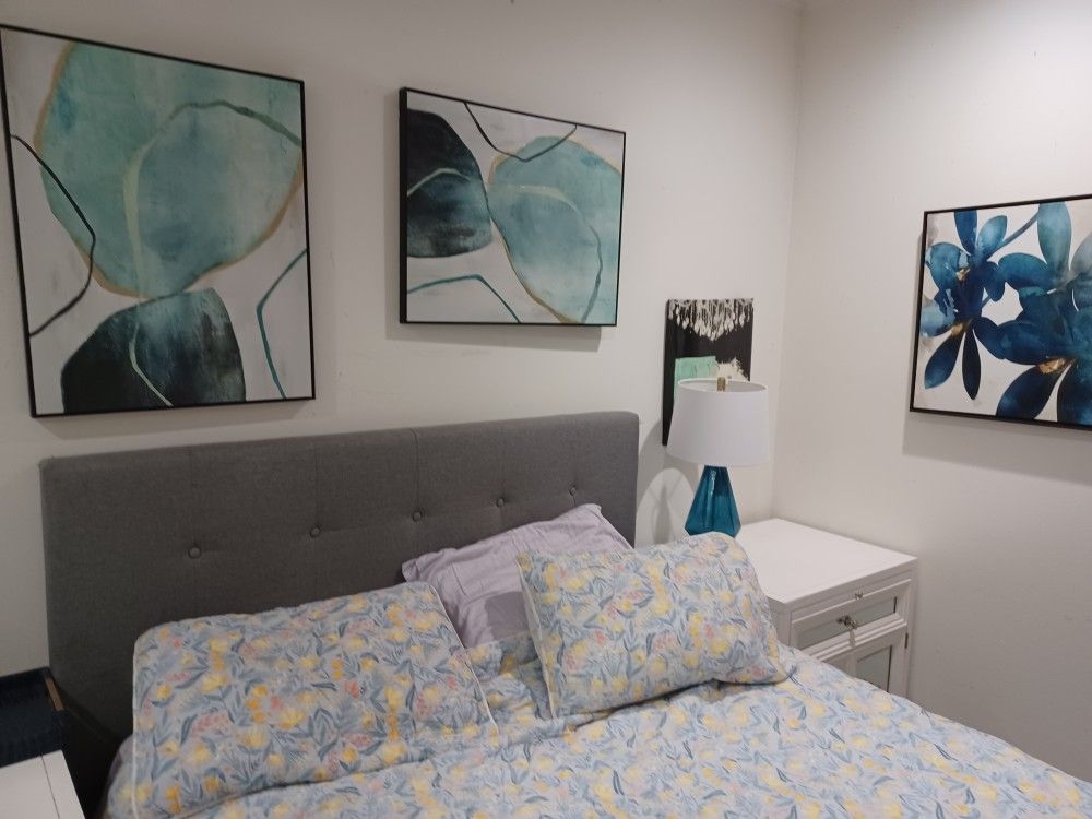 Queen Size Bed With Headboard