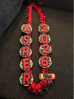 Graduation lei