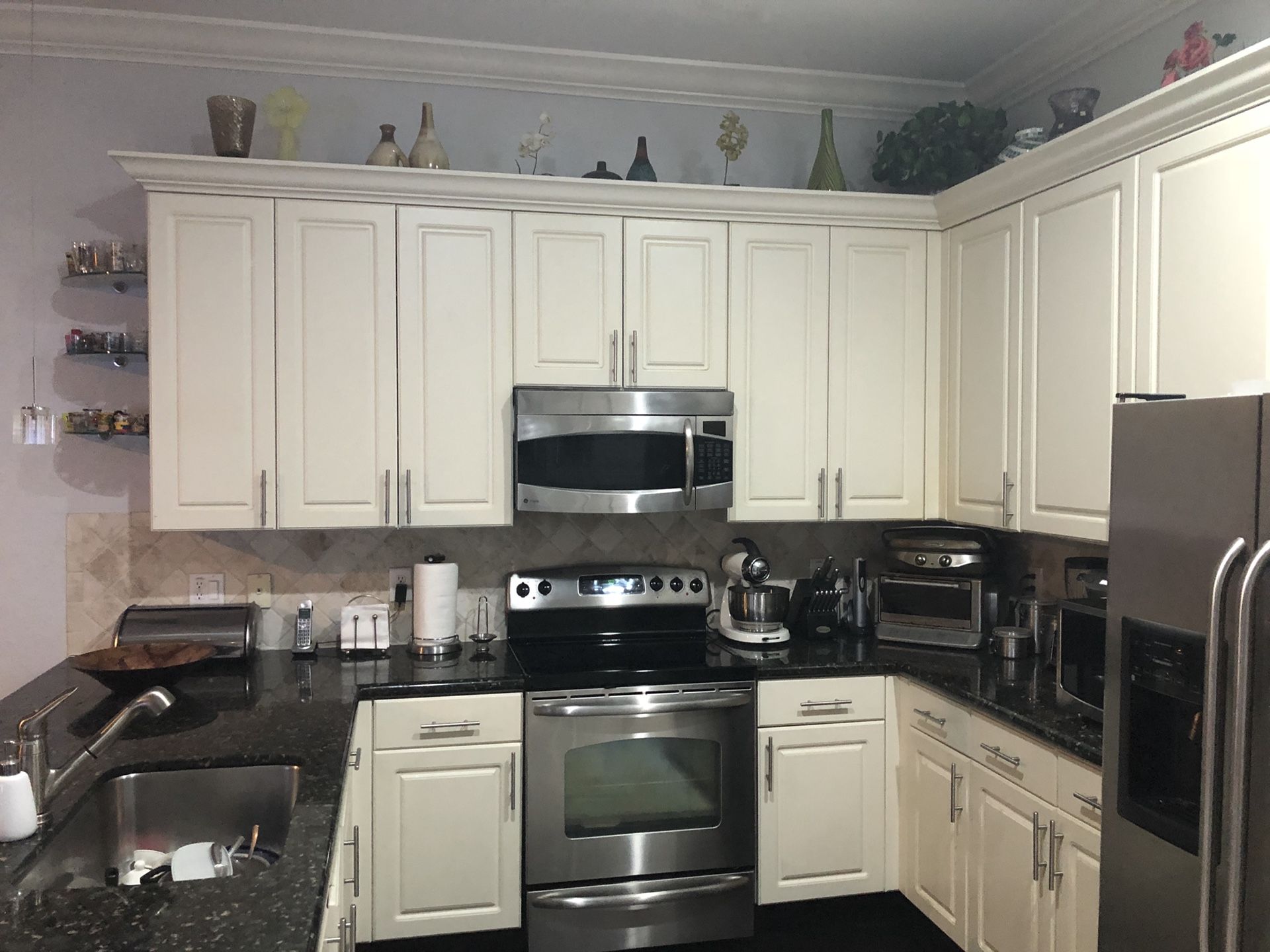 KITCHEN CABINETS for Sale in Boynton Beach, FL - OfferUp
