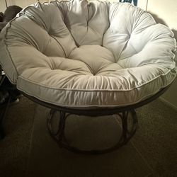 Papasan Chair With Cushion