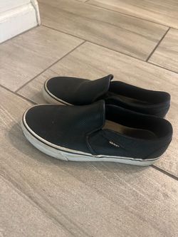 Women’s shoes