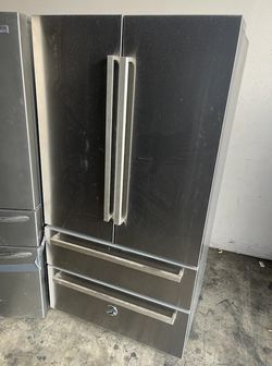 GE  French Door Stainless Steel Refrigerator

