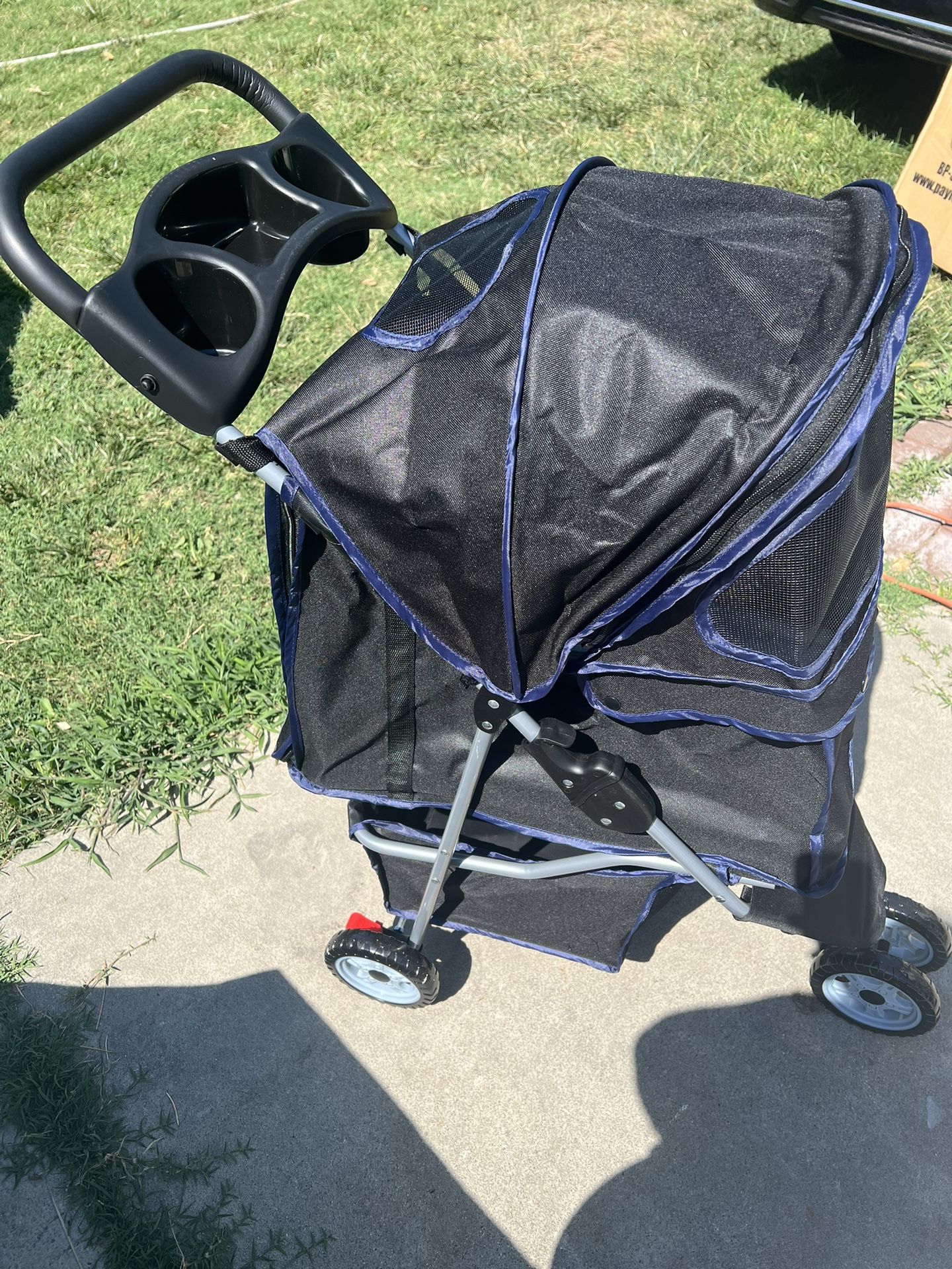 Cat / Dog Stroller 3-wheel