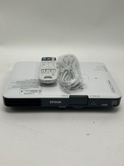 Epson PowerLite 1795 Full HD 1080P 3,200 Lumens Portable Projector H796A