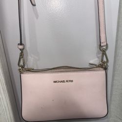Pink Michael Kors Crossbody Purse ✨