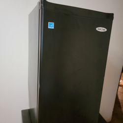Mini Refrigerator And Freezer With Digital Controller