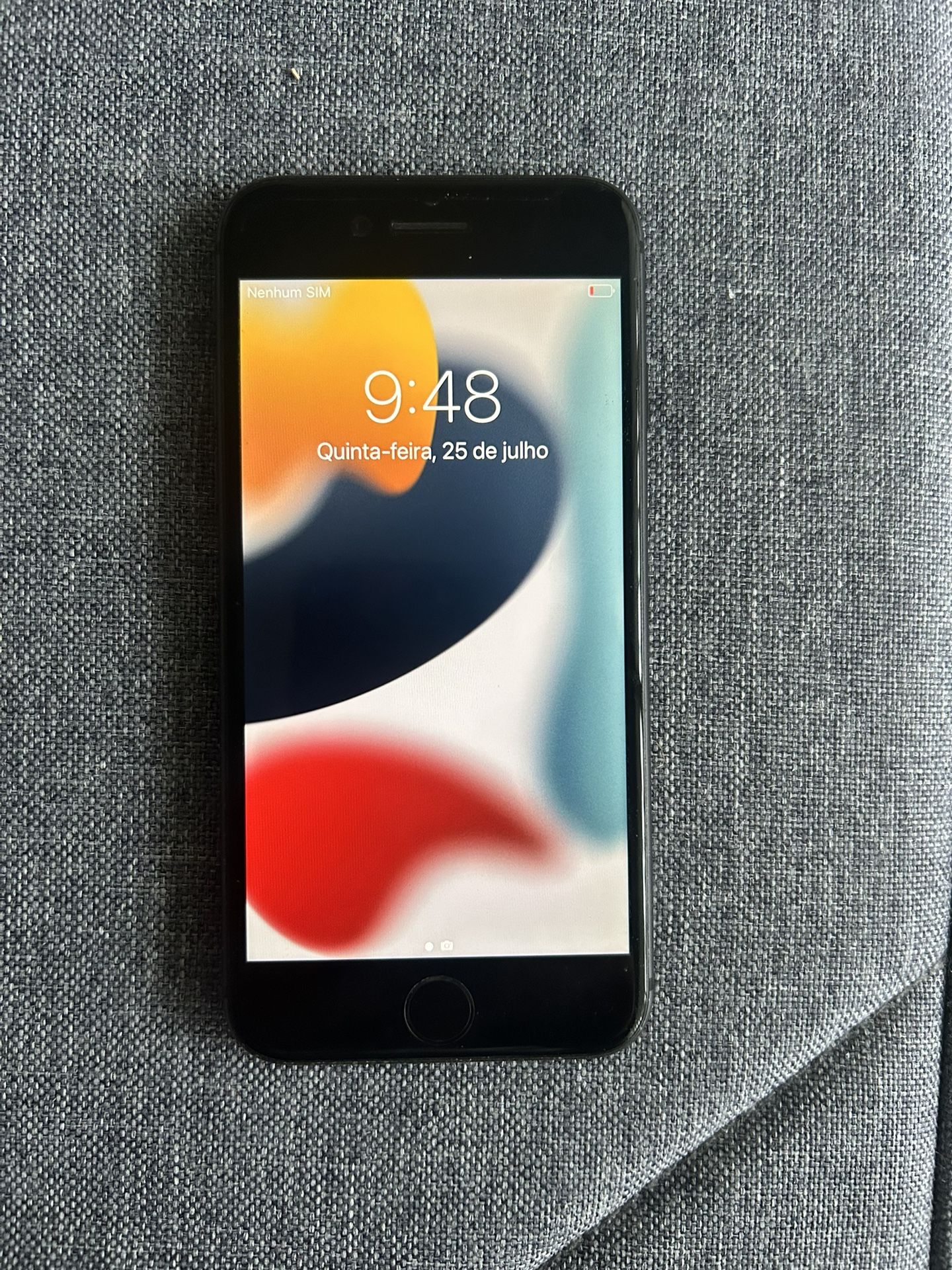 iPhone 8